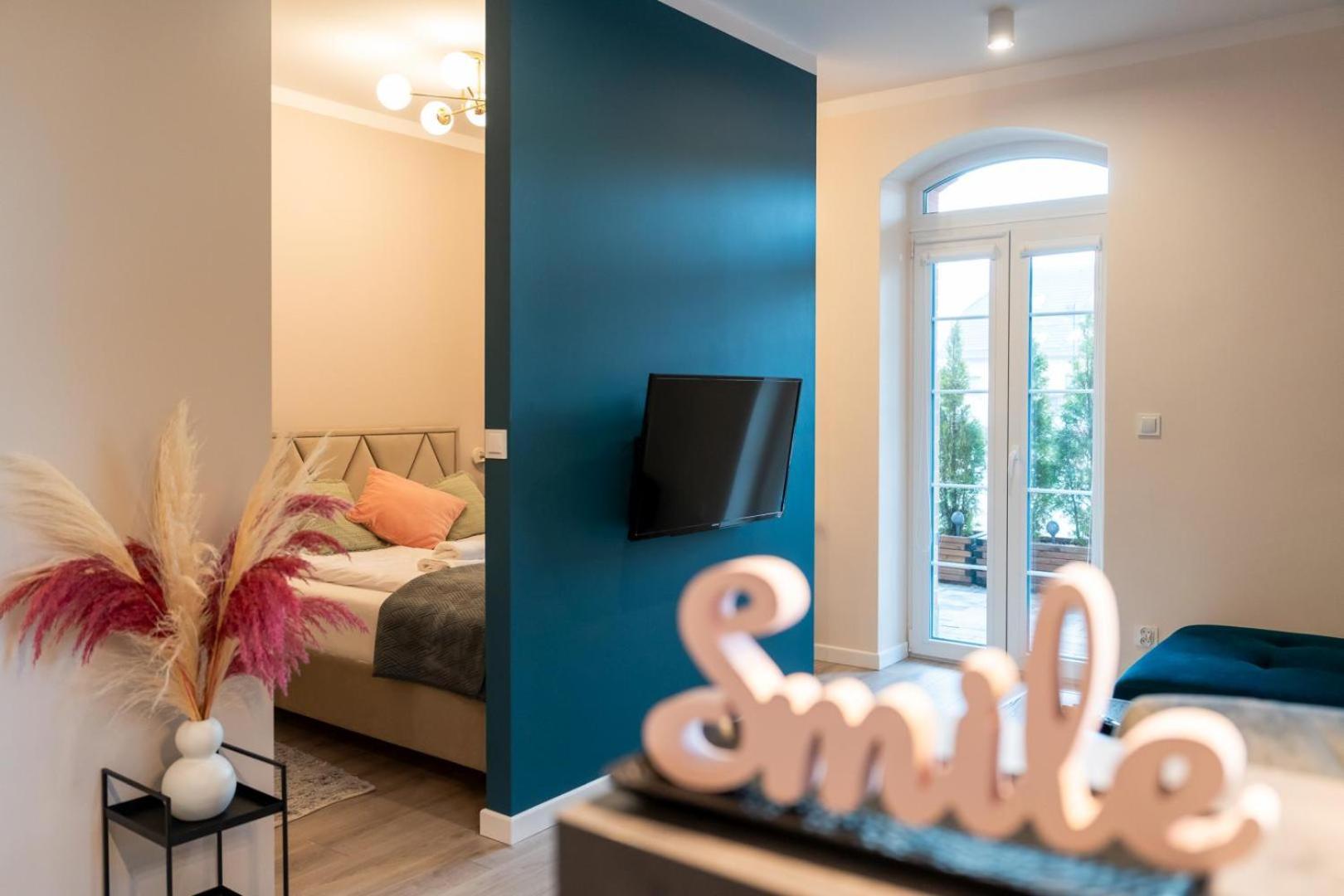 Apartament Smile - Z Prywatnym Monitorowanym Parkingiem By Spaceapart Jelenia Góra Exterior foto
